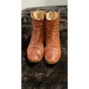 Frye Carson Wedge Booties/Ankle Boots Leather size 8 M 8m thumbnail 2
