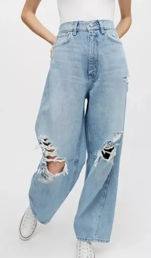 Urban Outfitters BDG Rih High Rise Extreme Baggy Jeans Women’s 26 thumbnail 1