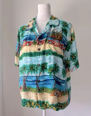 Vintage ‘90s Pineapple Connection Tropical Print Short Sleeve Hawaiian Shirt thumbnail 3