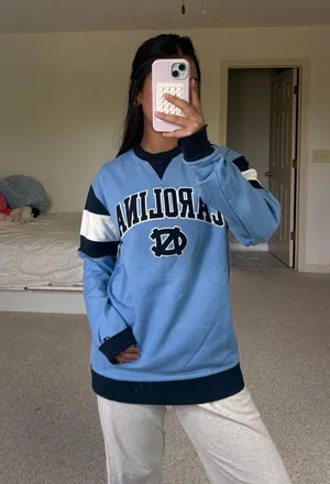 Champion UNC Sweatshirt Crewneck thumbnail 1