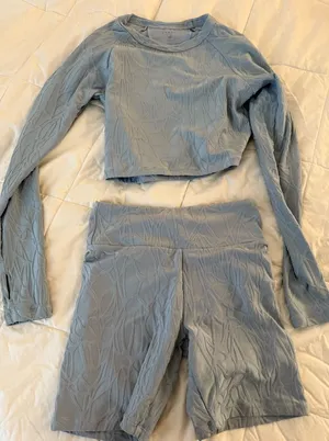 Elegant Textured Gray Crop Top and Shorts Set thumbnail 1