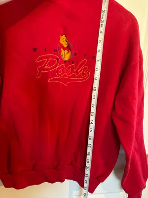 Disney VINTAGE | Winnie the Pooh Embroidered Vintage 90s Red Sweatshirt Medium thumbnail 4