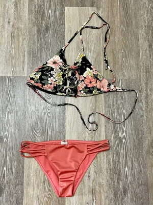Bikini Bottoms thumbnail 4