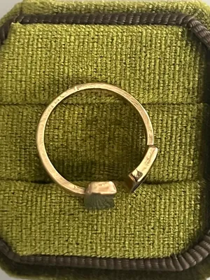 Classic Design Gold Band w/ Gemstone Adjustable Ring Size 6-9 NWT thumbnail 3