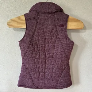 The North Face Women's‎ Medium Pseudio Puffer Vest Quilted Full Zip Purple thumbnail 3