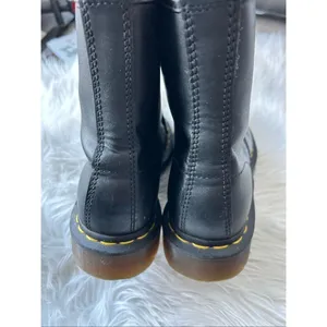 Dr martens Smooth Leather Lace Up Boots black size 7 thumbnail 4