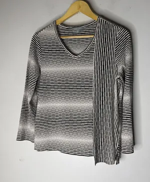 Habitat Clothes To Live In Womens XS Black White Mixed Stripe V-Neck Top 54148 thumbnail 1