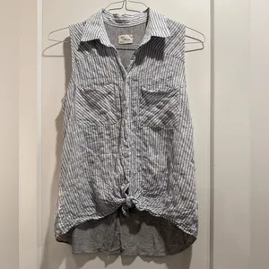 DREW by anthropologie Sleeveless Button Down Shirt with Tie Front‎ Size M thumbnail 3