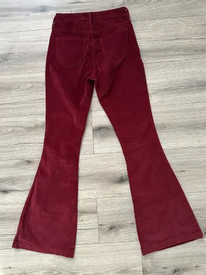 Hollister High-Rise Corduroy Pants Flare Deep Burgundy thumbnail 5