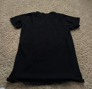 PacSun Graphic T Shirt thumbnail 2