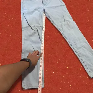 H&M Light blue skinny Jeans thumbnail 4