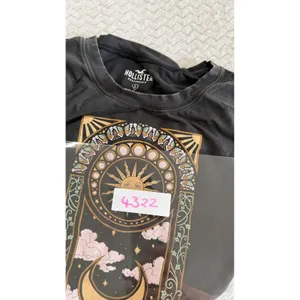 Hollister Womens Black Celestial Sun Moon Graphic Tee Shirt Small Art Nouveau thumbnail 5