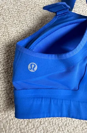 Lululemon Sports Bra thumbnail 3