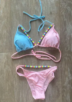 Pastel baby pink blue triangle cut out bead bikini top bottom swimsuit set XS NEW thumbnail 1