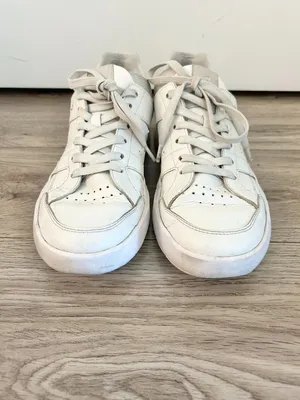 On Women's The Rodger Clubhouse Tennis Sneaker in White Size 8.5 thumbnail 5