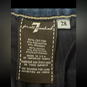 7 For All Mankind denim straight leg jean. Size 28” thumbnail 5