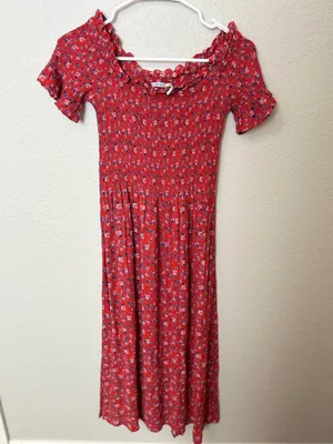 Kimchi Blue Floral Smocked Off Shoulder Midi Dress Red Ditsy Print Size Small thumbnail 4
