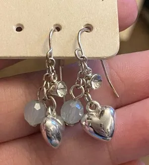 dangle earrings thumbnail 1