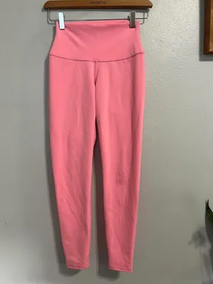 ALO Yoga High Waisted Leggings Pink Size XXS RN 87370. thumbnail 3