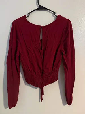 Hollister Burgundy Long-Sleeve Smocked Waist V-Neck Top thumbnail 2