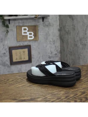 NWT Clarks Breeze Gem Thong Sandals 26188265-GEMBLACK Black 5M thumbnail 3