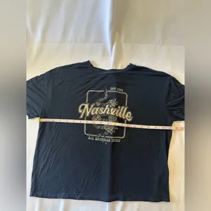 Nashville Graphic Tee in Dark Blue thumbnail 4