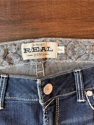 Ariat REAL Straight Leg Jeans Womens 32 XL Blue Dresden Real Mid Rise Straight thumbnail 2
