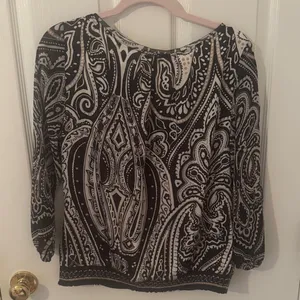 White House Black Market Black and White Paisley Blouse thumbnail 5
