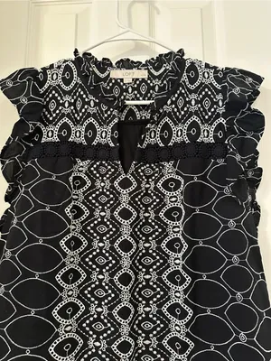 LOFT Black & White Geometric Ruffle Sleeve Blouse thumbnail 3
