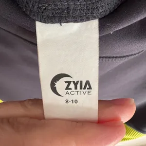 Zyia Active Parallel Luxe Neon Yellow Leggings thumbnail 6