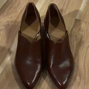 Universal Threads leather slip on shoes size 9.5 NEW thumbnail 5