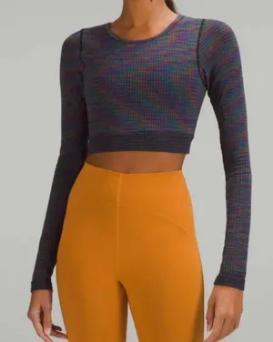 Long sleeve thumbnail 1