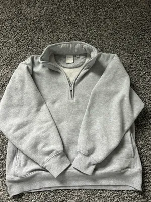 Aritzia Cozy Sweatfleece Boyfriend 1/2 Zip Sweatshirt thumbnail 2