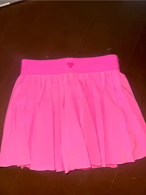 Aritzia TnAction pleated skirt thumbnail 2