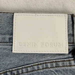 Denim Forum The 90s Mid-Rise Cargo Mini‎ Skirt Light Wash Blue Cotton Size 23 thumbnail 9