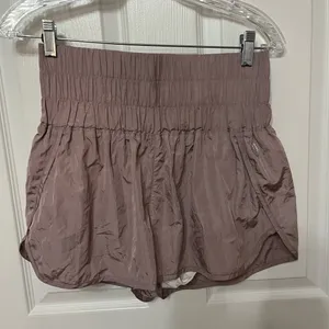 Free People Movement The‎ Way Home Shorts in Moonlight Mauve size medium thumbnail 4