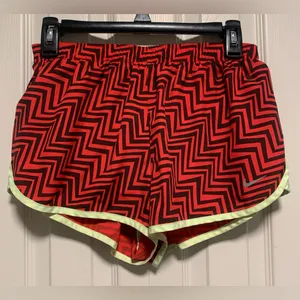 Nike Women’s Dri-Fit Athletic Shorts thumbnail 2