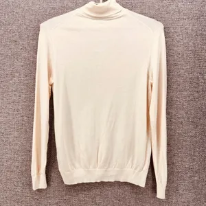 Uniqlo Wool Turtleneck Sweater Yellow‎ Large thumbnail 2