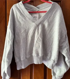 Aerie V-Neck Oversized Sweater Sweatshirt Women’s Medium Gray Pullover Slouchy thumbnail 1
