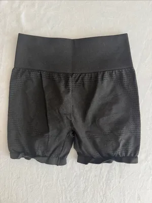 Gymshark Black Seamless High-Rise Bike Shorts thumbnail 2