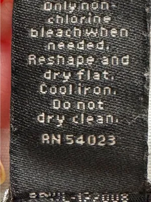 Banana Republic Black 100% linen Short-Sleeve V-Neck Knit t-shirt, size XS thumbnail 12