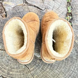 UGG Australia Classic Short suede Boots size 6 thumbnail 5