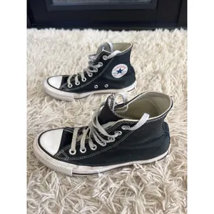 Converse Chuck Taylor‎ All Star High Top Black Canvas Sneakers Mens 4 Womens 6 thumbnail 4