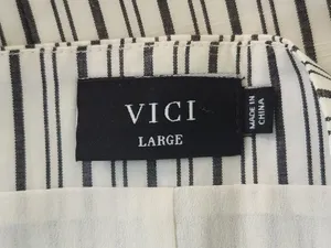 VICI Black and White Stripe Button Down Sleeveless Vest Style Top Sz Large NWOT thumbnail 8