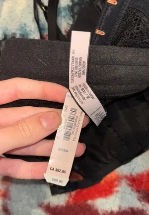Victoria's Secret Lingerie thumbnail 3