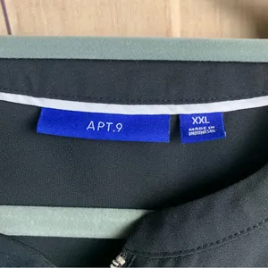 Apt. 9 Elegant Black Blouse with White Accents thumbnail 4