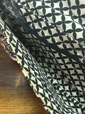 Vera Bradley black and white handbag thumbnail 7