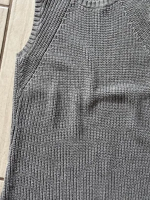 eight eight eight Sleeveless Knit Tank Sweater - Gray thumbnail 3
