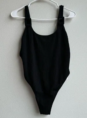 NWT Aerie Size Large Crinkle Cheeky Coverage One Piece Swimsuit Black Scoop Back thumbnail 2