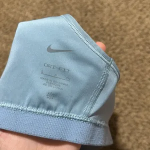 Nike sports bra thumbnail 4